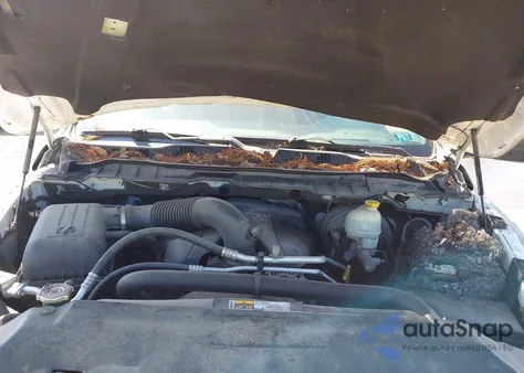 2014 Ram 1500 Express z USA, uszkodzony, nr VIN 1C6RR7KT4ES370111